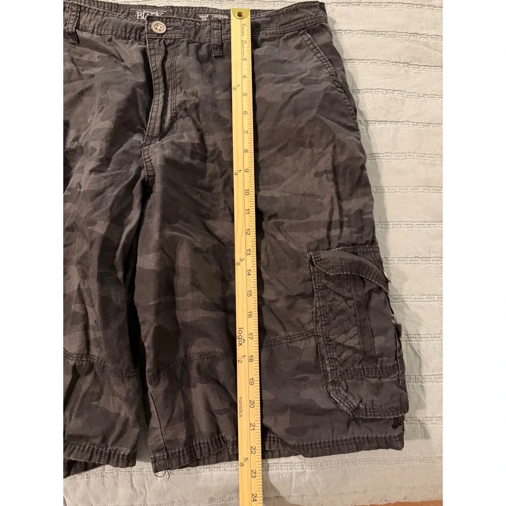 Buckle Black Mens Athletic Fit Cargo Shorts Grey Camo Size 38 Ripstop Utility